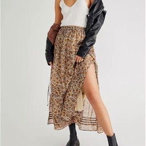 Shona Joy Fauna Pin Tuck Split Midi Skirt NWT US sz 4 SMALL OUT OFSTOCK